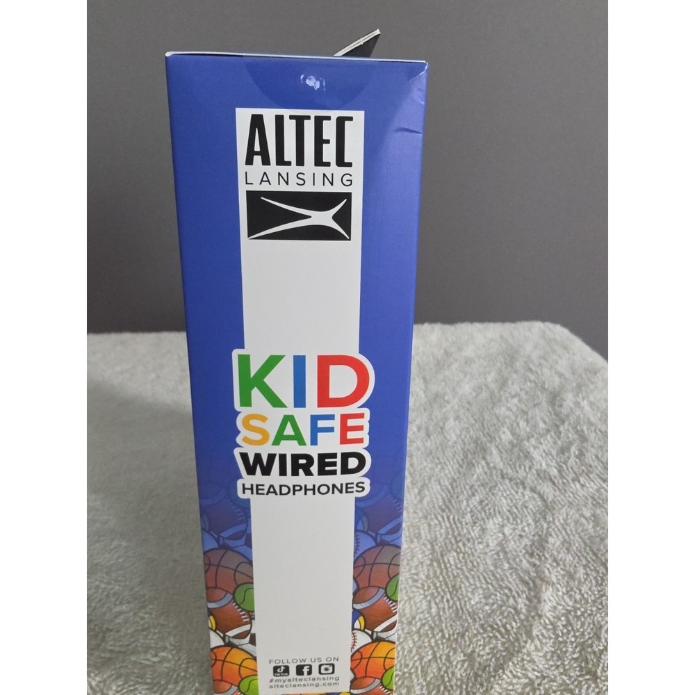 Altec Lansing Kid Safe Wired Headphones (Sports Blue) - Picture 4 of 4